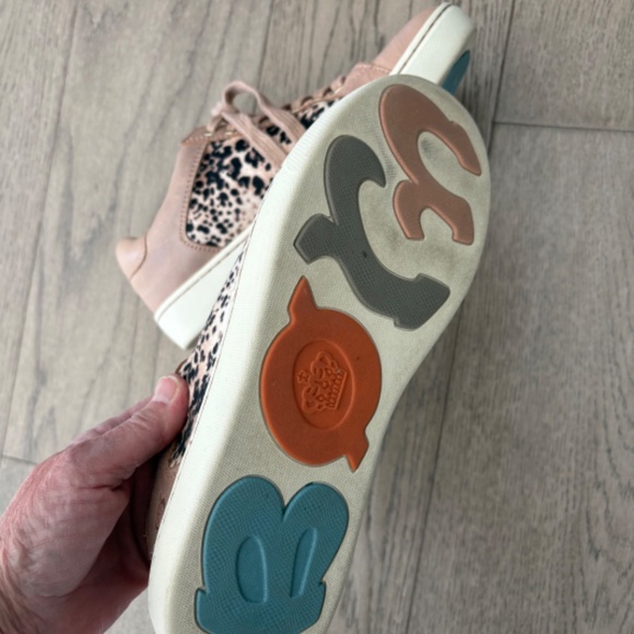 Born Tennis Shoes - Picture 6 of 13